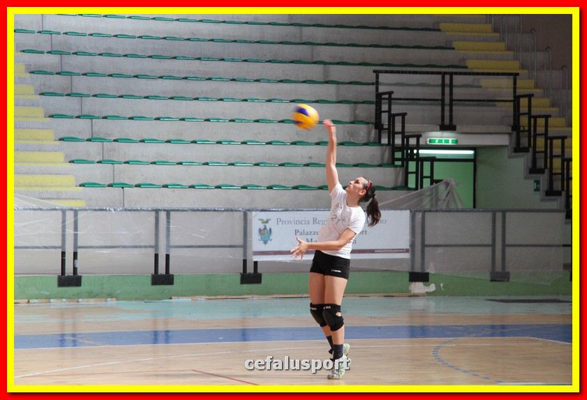 150614 volley 359_tn.jpg